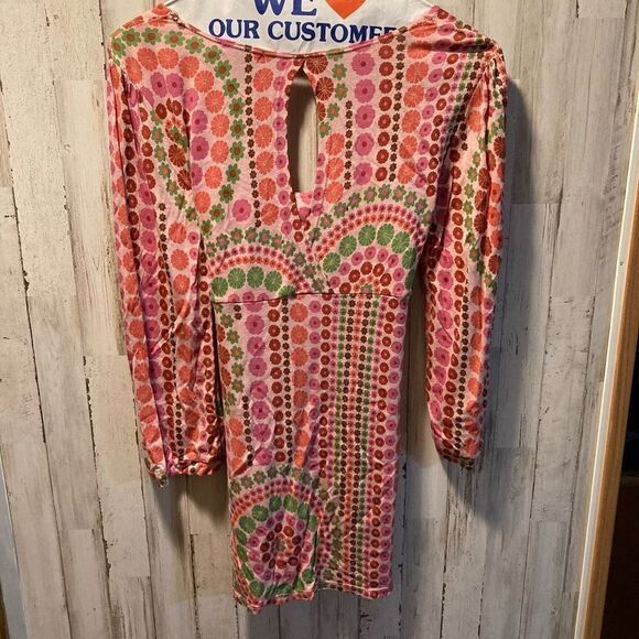 Dress by fang size large - Picture 2 of 4